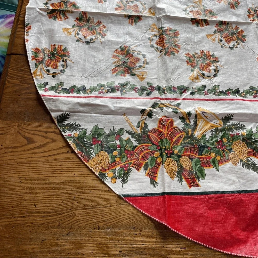 5 Vintage‎ Matching Lined Table Cloths Winter Christmas Wipeable Round Rectangle